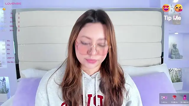 Snapshot of Lanna18 chatting on March 20, 11:49 am Lanna18 online show from March 20, 11:49 am