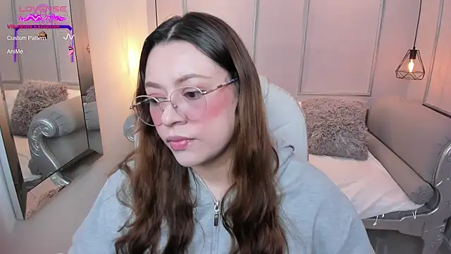 Snapshot of Lanna18 chatting on September 29, 11:59 am Lanna18 online show from September 29, 11:59 am