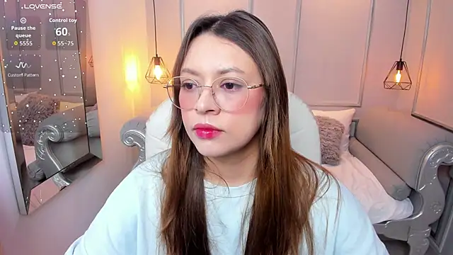 Snapshot of Lanna18 chatting on November 1, 11:56 am Lanna18 online show from November 1, 11:56 am