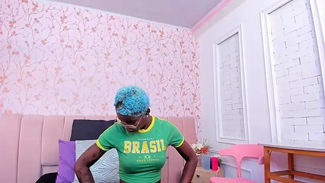 amber-hill online show from March 20, 7:08 pm