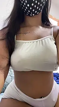 larissa1705 online show from January 8, 3:39 pm