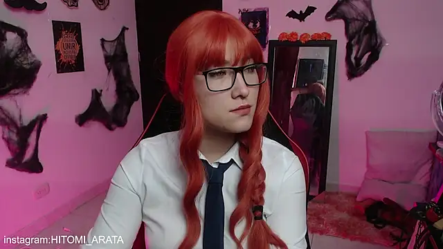 Snapshot of hitomi_arata chatting on October 31, 6:42 pm hitomi arata online show from October 31, 6:42 pm