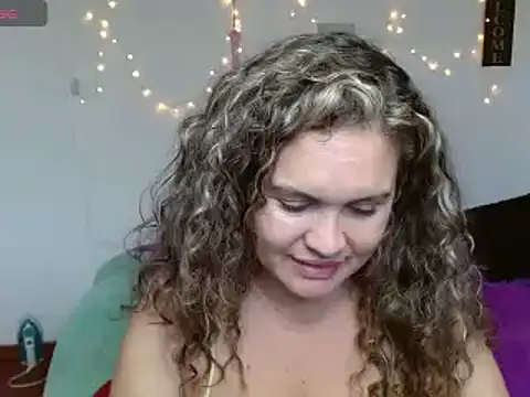 helenca43 online show from January 29, 8:46 pm