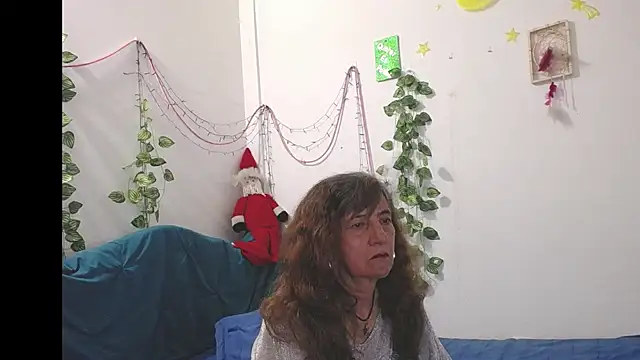 DominaLeona online show from November 18, 9:19 pm