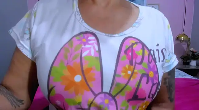 Snapshot of valeriasexxx chatting on January 13, 6:16 pm valeriasexxx online show from January 13, 6:16 pm