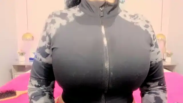 Snapshot of valeriasexxx chatting on February 26, 9:42 am valeriasexxx online show from February 26, 9:42 am