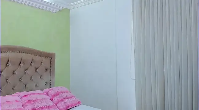 Luciluu20 online show from January 21, 9:36 pm