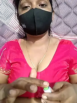 Snapshot of Renuma chatting on February 18, 6:20 am Renuma online show from February 18, 6:20 am