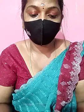 Snapshot of Renuma chatting on March 27, 3:23 am Renuma online show from March 27, 3:23 am