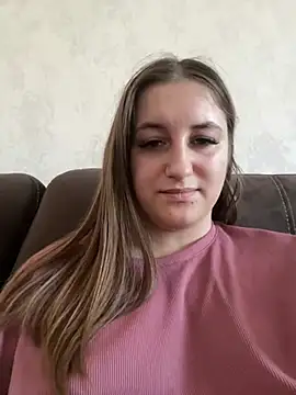 Snapshot of Strawberryyyyik chatting on December 20, 10:16 am Strawberryyyyik online show from December 20, 10:16 am