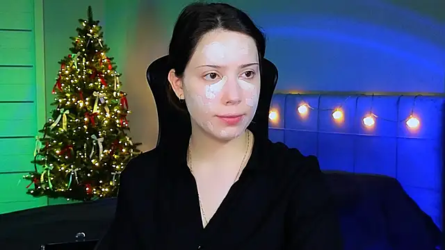 Stacy Gonzales  online show from December 21, 6:30 am