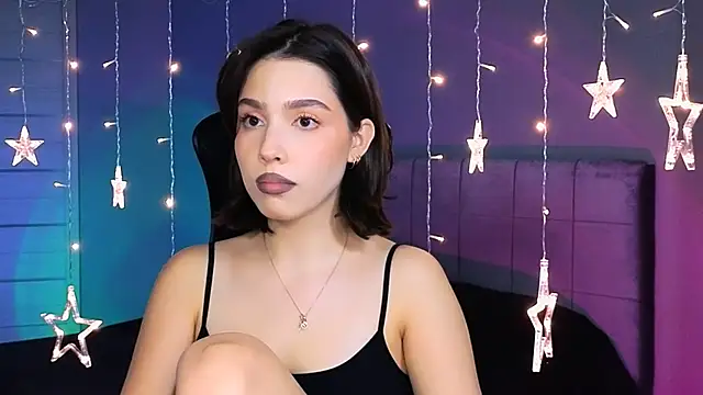 Stacy Gonzales  online show from October 8, 8:01 am