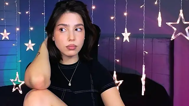 Stacy Gonzales  online show from October 9, 12:25 pm