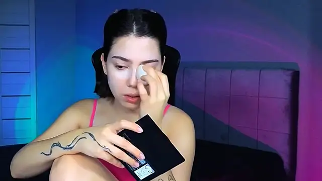 Stacy Gonzales  online show from December 4, 8:56 am