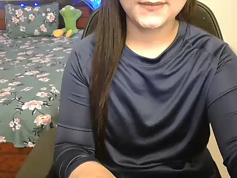 WildRuhi20 online show from March 10, 10:53 am