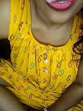 Snapshot of Wifesuman40 chatting on January 7, 10:54 am Wifesuman40 online show from January 7, 10:54 am