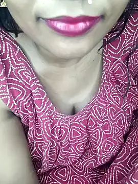 Snapshot of Wifesuman40 chatting on January 18, 6:10 pm Wifesuman40 online show from January 18, 6:10 pm