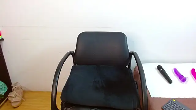 JessicaRabbit04 online show from February 11, 3:08 am