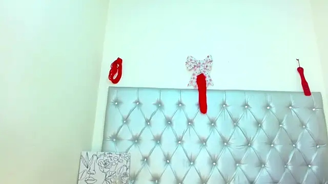 JessicaRabbit04 online show from November 26, 3:29 am