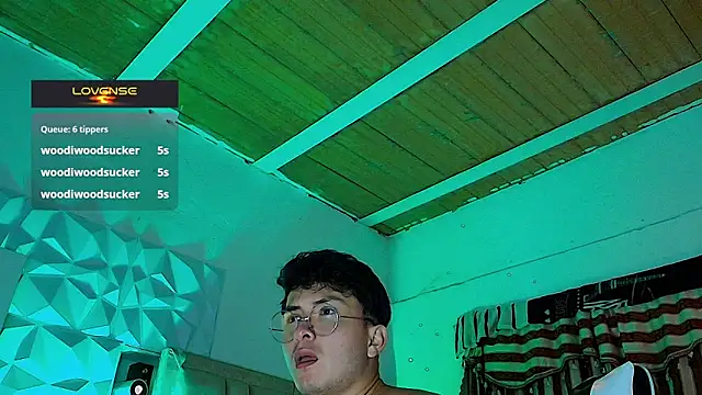santyago taylor online show from March 11, 7:47 pm