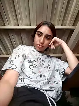Snapshot of ifeelverywet_andhot chatting on January 29, 7:00 pm ifeelverywet andhot online show from January 29, 7:00 pm