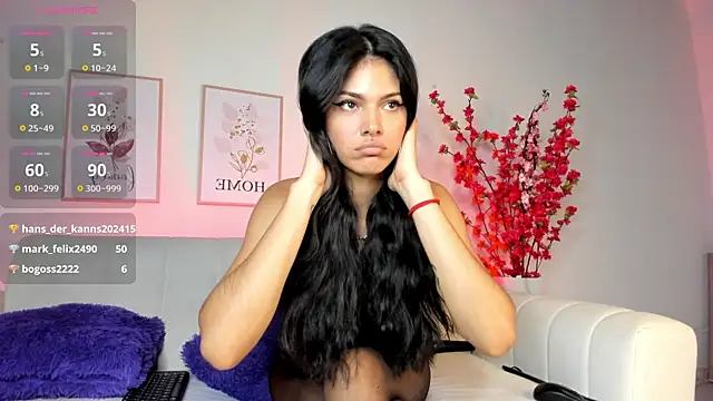 aisha sakina online show from December 3, 12:57 am