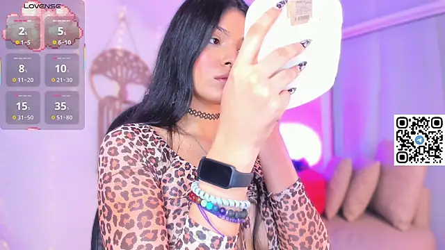 aisha sakina online show from October 12, 10:42 pm