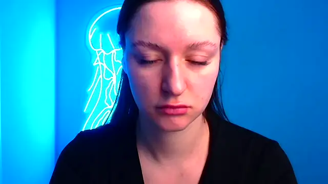 Snapshot of Fantasy_July chatting on December 13, 9:35 am Fantasy July online show from December 13, 9:35 am