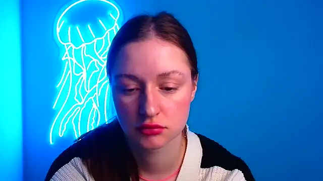 Snapshot of Fantasy_July chatting on January 28, 9:30 am Fantasy July online show from January 28, 9:30 am