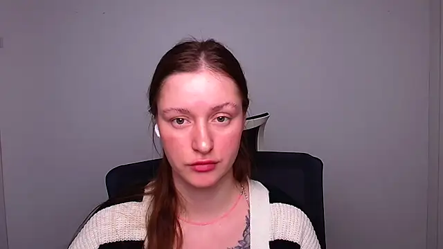 Snapshot of Fantasy_July chatting on January 28, 12:32 pm Fantasy July online show from January 28, 12:32 pm