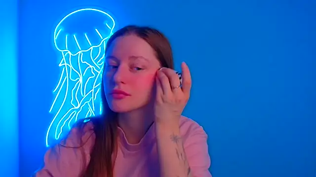 Snapshot of Fantasy_July chatting on January 31, 6:46 am Fantasy July online show from January 31, 6:46 am