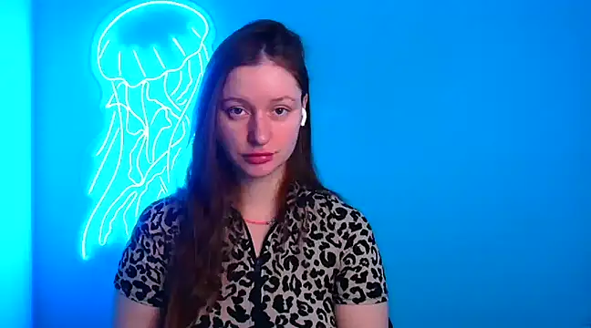 Snapshot of Fantasy_July chatting on February 5, 6:46 am Fantasy July online show from February 5, 6:46 am