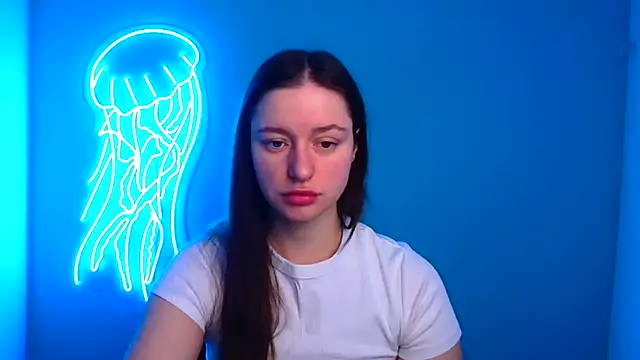 Snapshot of Fantasy_July chatting on March 10, 6:49 am Fantasy July online show from March 10, 6:49 am