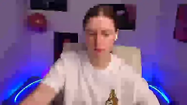 Snapshot of Fantasy_July chatting on March 12, 1:19 pm Fantasy July online show from March 12, 1:19 pm