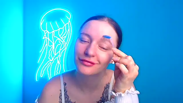 Snapshot of Fantasy_July chatting on March 14, 6:42 am Fantasy July online show from March 14, 6:42 am