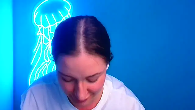 Snapshot of Fantasy_July chatting on March 18, 9:52 am Fantasy July online show from March 18, 9:52 am