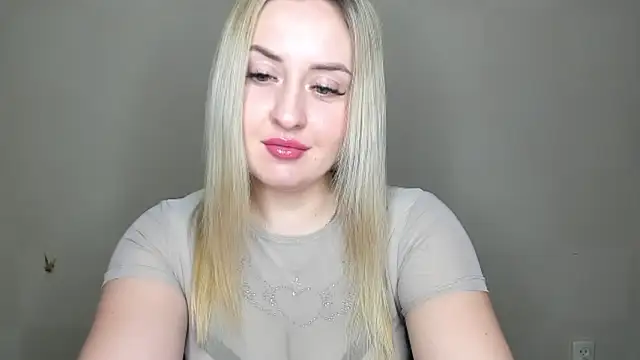 KennaJamess8 online show from February 4, 6:17 pm