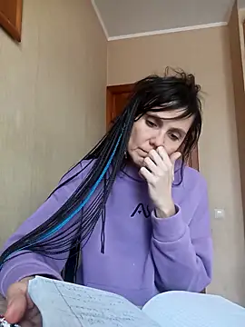 Francenia lolis online show from February 22, 11:20 am