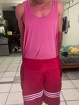 Snapshot of thesummerboy chatting on January 15, 4:55 pm thesummerboy online show from January 15, 4:55 pm