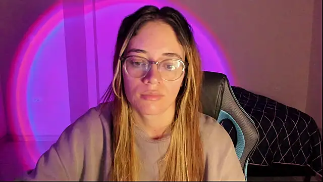 atenas 05  online show from November 12, 9:32 am