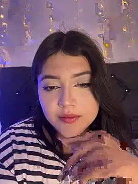 alisson carolina73 online show from November 27, 4:03 am