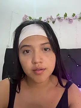 alisson carolina73 online show from February 22, 11:36 pm