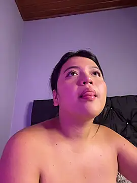 alisson carolina73 online show from June 26, 1:21 am