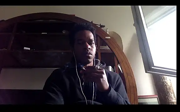 POPAYE972 online show from March 24, 4:34 pm