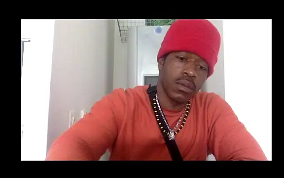Snapshot of POPAYE972 chatting on April 11, 1:48 pm POPAYE972 online show from April 11, 1:48 pm