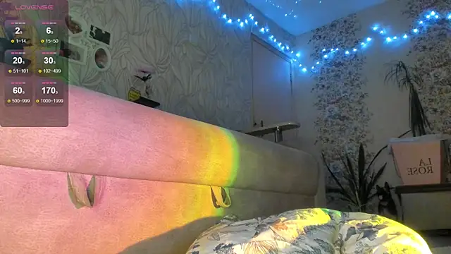 Snapshot of Yay_Nicky chatting on February 11, 9:46 pm Yay Nicky online show from February 11, 9:46 pm