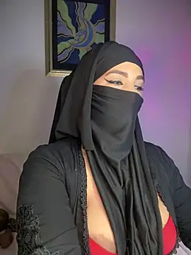 Zeynep-Lahsen online show from December 8, 3:24 pm