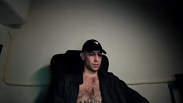 Snapshot of mikealcorleone chatting on February 24, 4:15 pm mikealcorleone online show from February 24, 4:15 pm