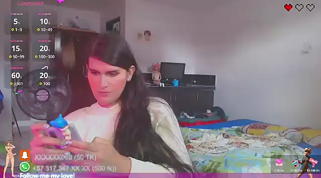 Jiafei69 online show from December 7, 2:24 pm