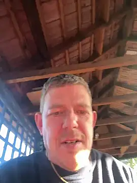 mrwright878787 online show from December 19, 1:18 pm